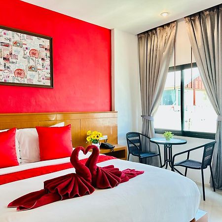 Pj Patong Resortel Екстер'єр фото