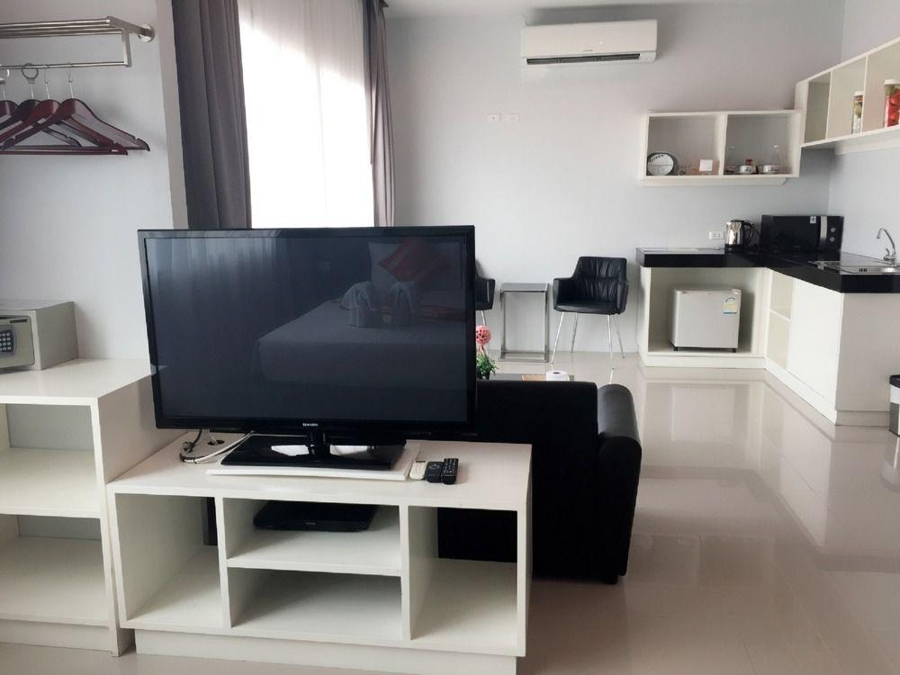 Pj Patong Resortel Екстер'єр фото